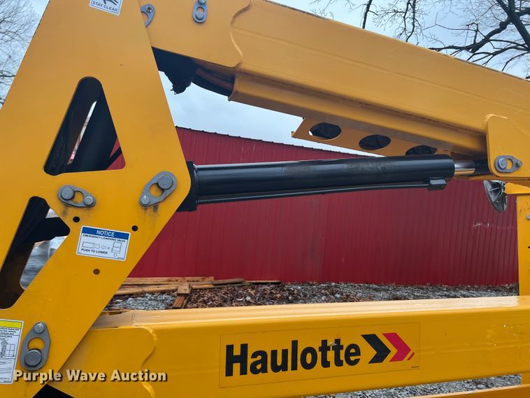 image for item JQ9049 2019 Haulotte 5533A  boom lift