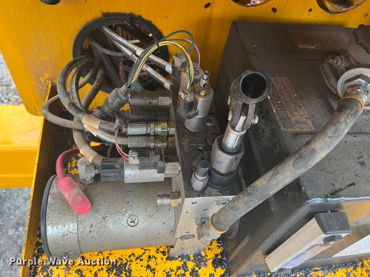 image for item JQ9049 2019 Haulotte 5533A  boom lift