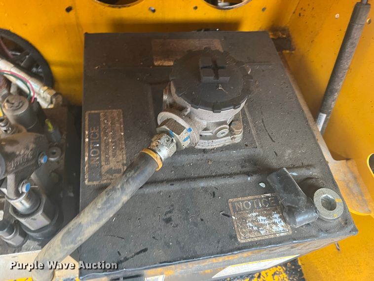 image for item JQ9049 2019 Haulotte 5533A  boom lift