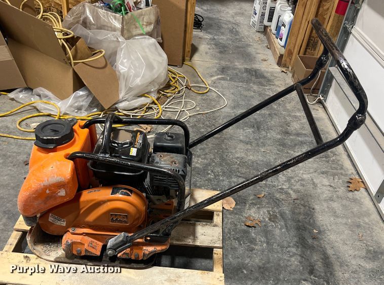 image for item JQ9050 Mikasa MVC-88VGHW  plate compactor