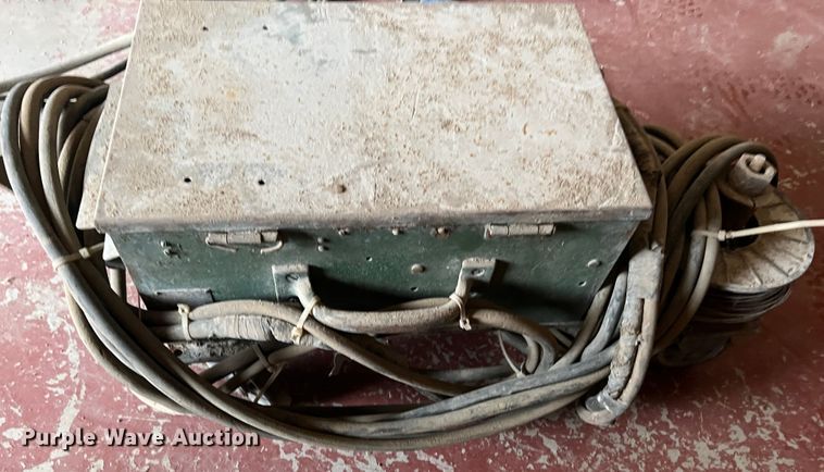 image for item JQ9053 Linde VI-252  welder