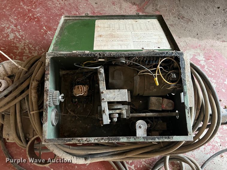 image for item JQ9053 Linde VI-252  welder