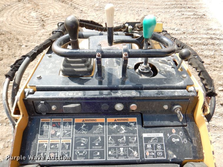 image for item JS9107 2014 Vermeer S450TX  compact utility loader