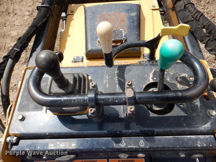 image for item JS9107 2014 Vermeer S450TX  compact utility loader