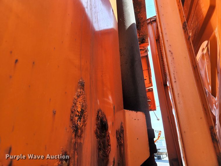 image for item KE9881 2005 International 7400  dump truck