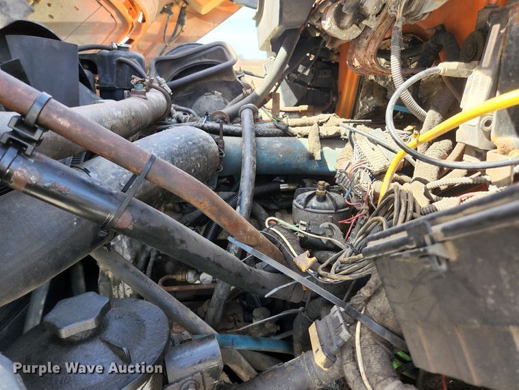 image for item KE9881 2005 International 7400  dump truck