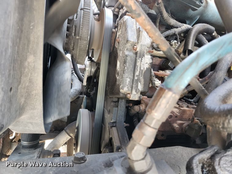 image for item KE9881 2005 International 7400  dump truck