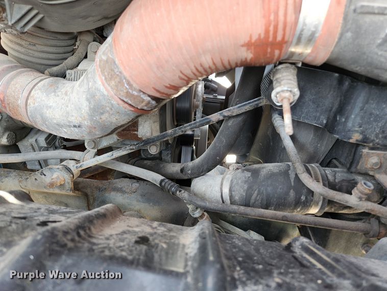 image for item KE9881 2005 International 7400  dump truck