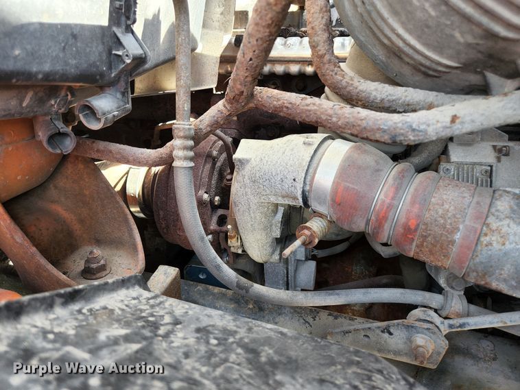 image for item KE9881 2005 International 7400  dump truck