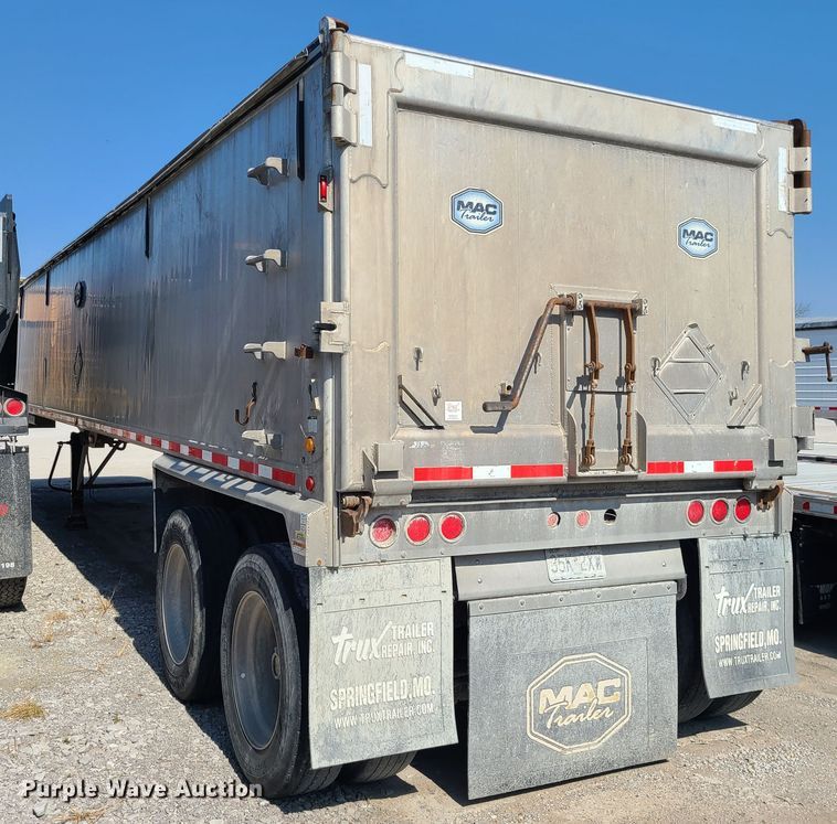 image for item KG9634 2013 MAC  end dump trailer