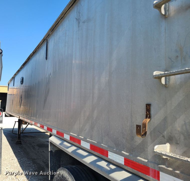 image for item KG9634 2013 MAC  end dump trailer