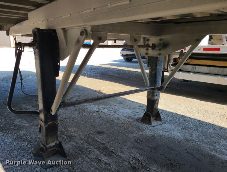 image for item KG9634 2013 MAC  end dump trailer