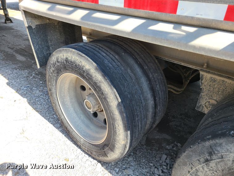 image for item KG9634 2013 MAC  end dump trailer