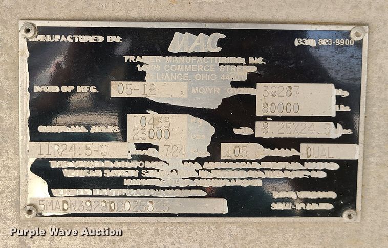 image for item KG9634 2013 MAC  end dump trailer