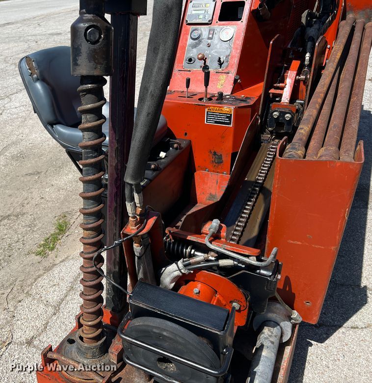 image for item KG9898 Ditch Witch JT520 directional boring unit