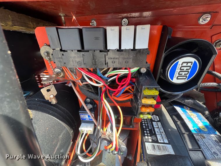 image for item KG9898 Ditch Witch JT520 directional boring unit