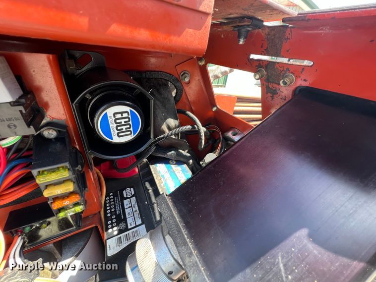 image for item KG9898 Ditch Witch JT520 directional boring unit