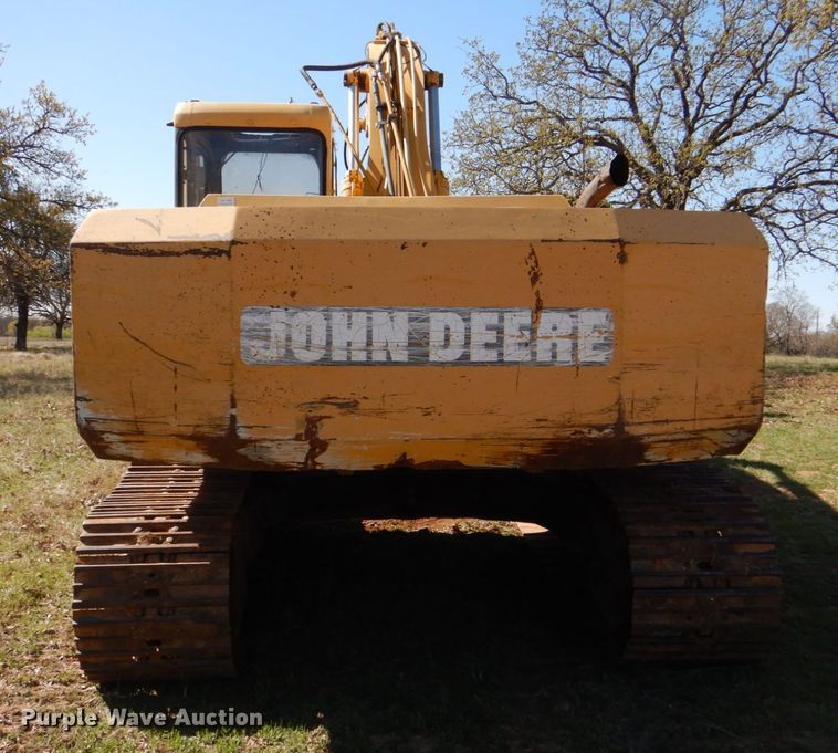 image for item KP9208 1996 John Deere 690E LC  excavator