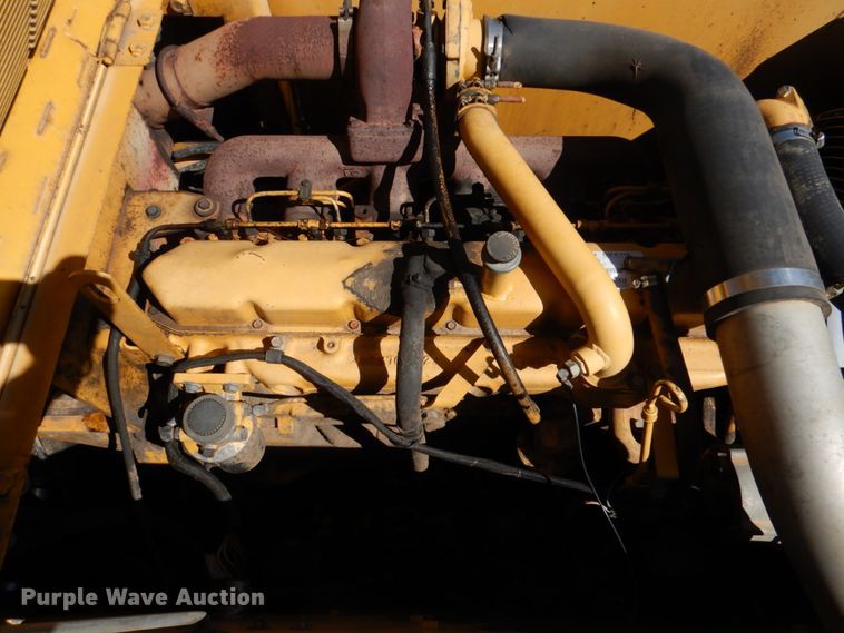 image for item KP9208 1996 John Deere 690E LC  excavator