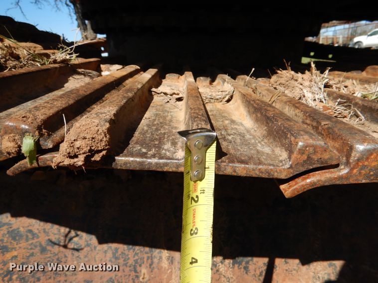 image for item KP9208 1996 John Deere 690E LC  excavator