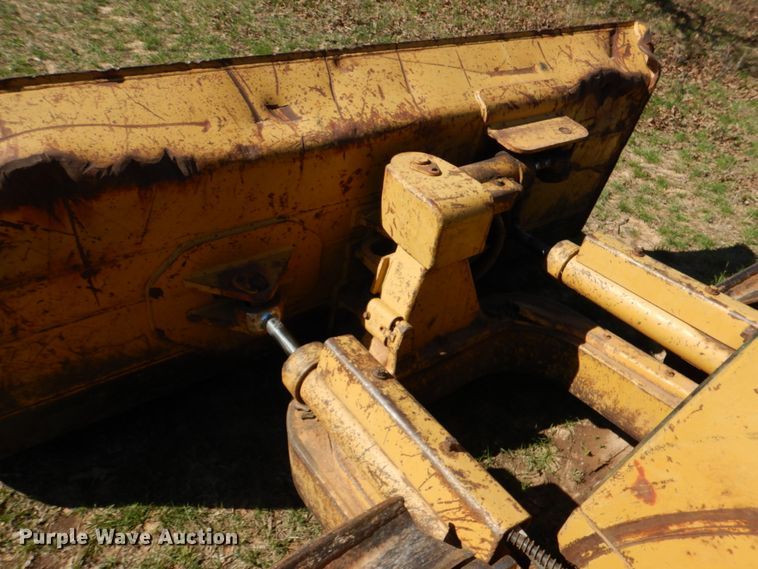 image for item KP9210 1996 Caterpillar D5C Series III  dozer