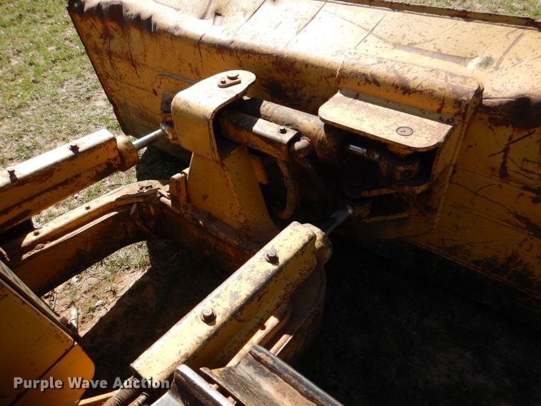 image for item KP9210 1996 Caterpillar D5C Series III  dozer