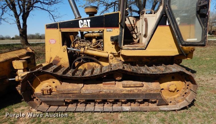 image for item KP9210 1996 Caterpillar D5C Series III  dozer