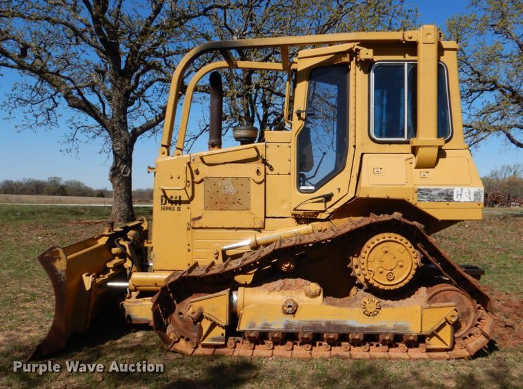 image for item KP9211 Caterpillar D4H Series II  dozer