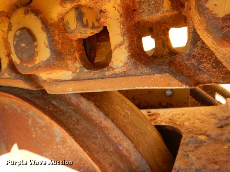 image for item KP9211 Caterpillar D4H Series II  dozer