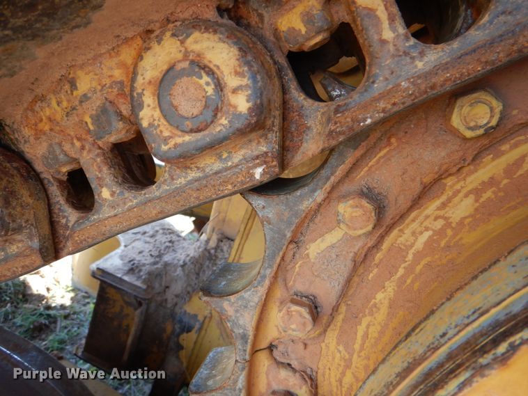 image for item KP9211 Caterpillar D4H Series II  dozer