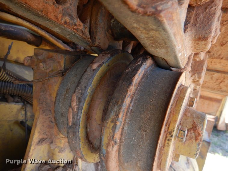 image for item KP9211 Caterpillar D4H Series II  dozer