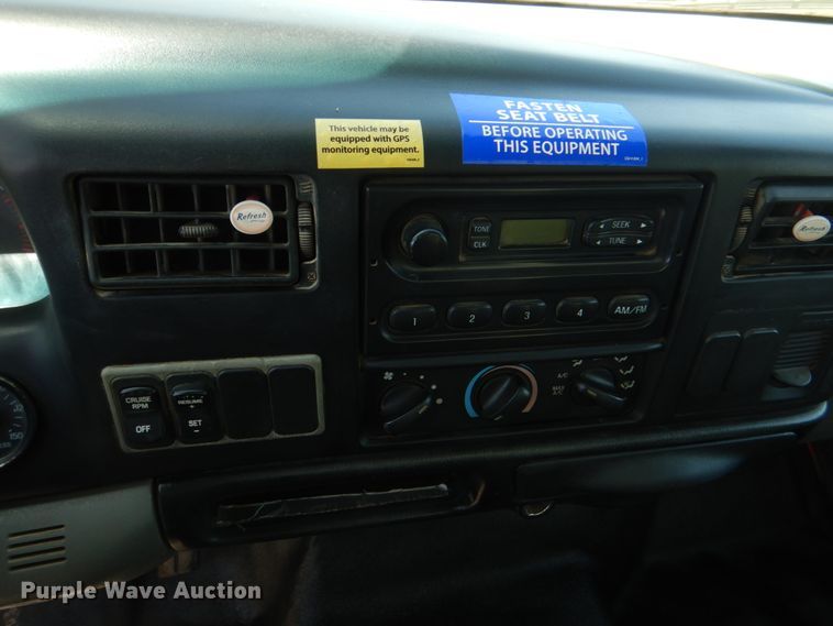 image for item KP9220 2006 Ford F750 Super Duty  fuel truck