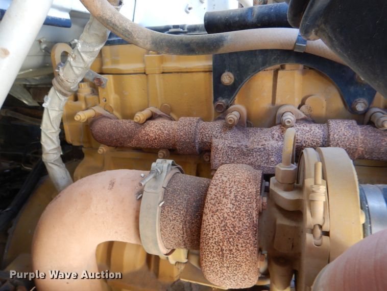 image for item KP9220 2006 Ford F750 Super Duty  fuel truck