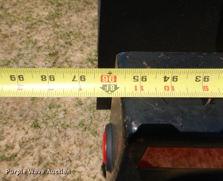 image for item KP9220 2006 Ford F750 Super Duty  fuel truck