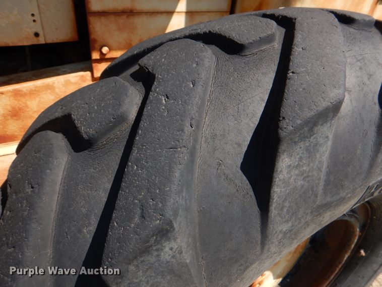 image for item KP9236 1962 Huber 11D  motor grader