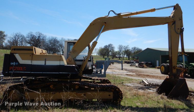 image for item KP9245 Komatsu PC200LC-3  excavator