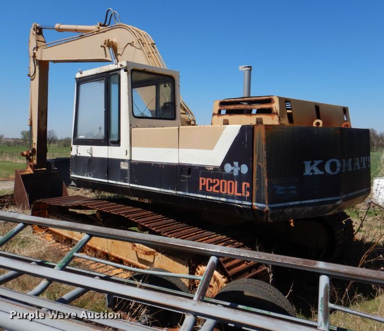 image for item KP9245 Komatsu PC200LC-3  excavator