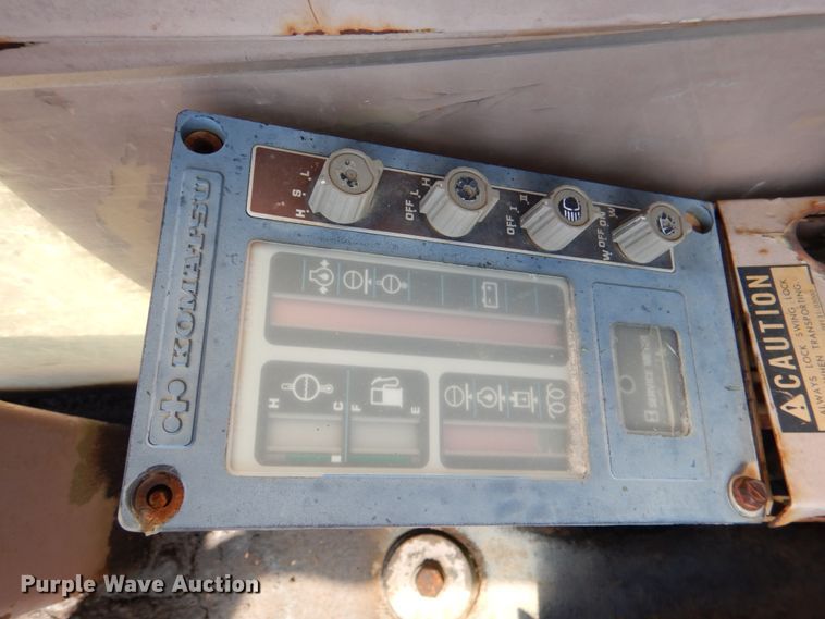 image for item KP9245 Komatsu PC200LC-3  excavator