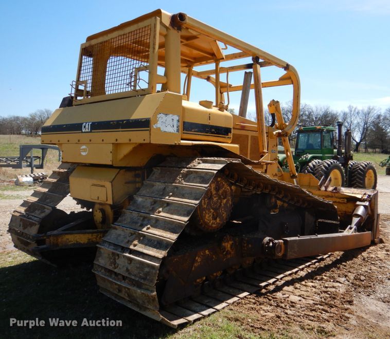 image for item KP9247 Caterpillar D6  dozer