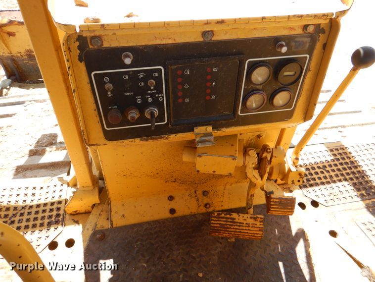 image for item KP9247 Caterpillar D6  dozer