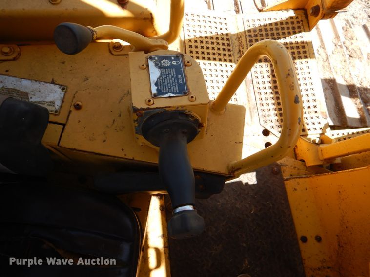 image for item KP9247 Caterpillar D6  dozer