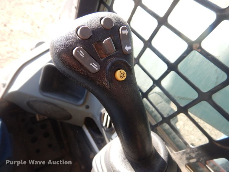 image for item KT9079 2013 Bobcat S650  skid steer loader