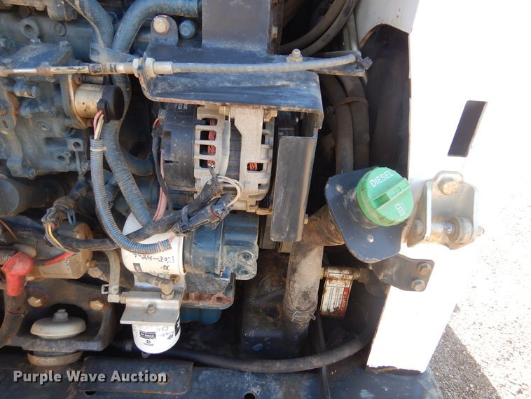 image for item KT9079 2013 Bobcat S650  skid steer loader