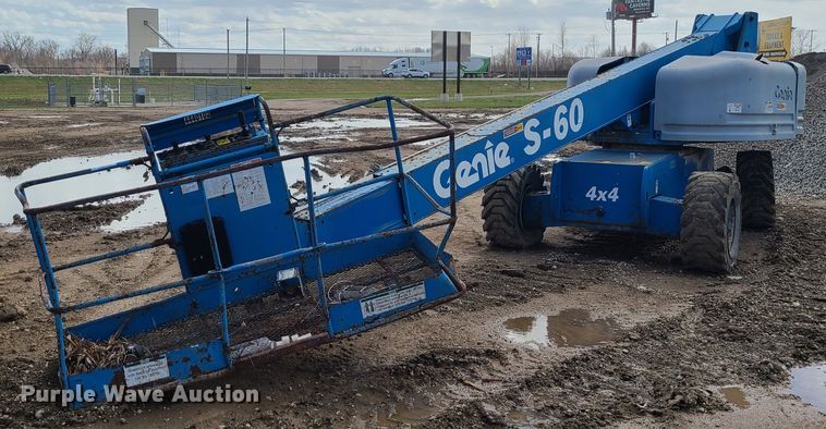 image for item KT9714 2001 Genie S60 boom lift