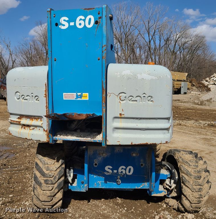 image for item KT9714 2001 Genie S60 boom lift