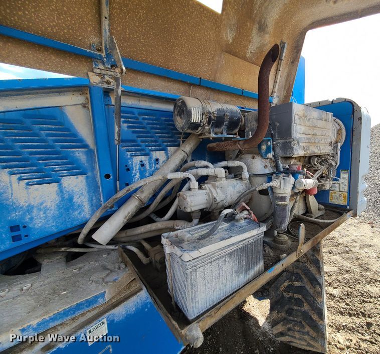 image for item KT9714 2001 Genie S60 boom lift