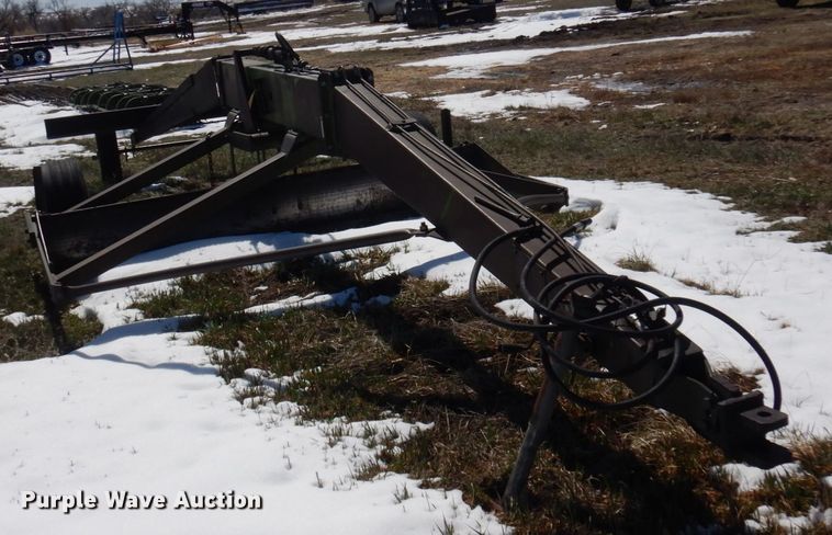 image for item KU9697 John Deere  land leveler