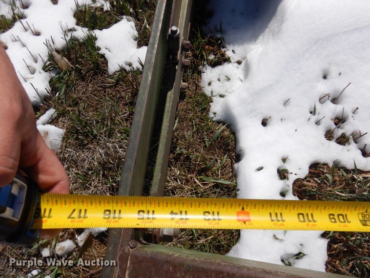 image for item KU9697 John Deere  land leveler