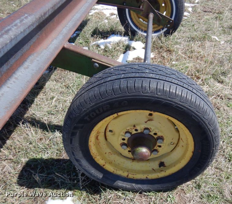 image for item KU9697 John Deere  land leveler