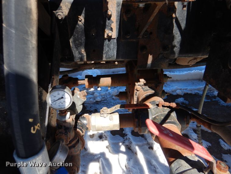 image for item LJ9813 2001 Western Star 4964SX  vacuum truck